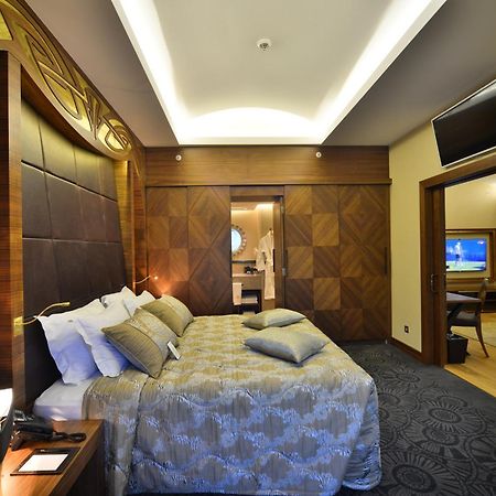 Warwick Ankara Hotel ภายนอก รูปภาพ