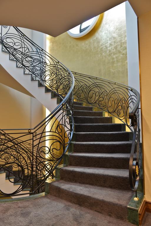 Warwick Ankara Hotel ภายนอก รูปภาพ