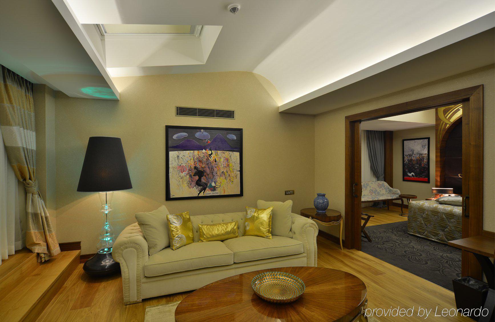 Warwick Ankara Hotel ภายนอก รูปภาพ