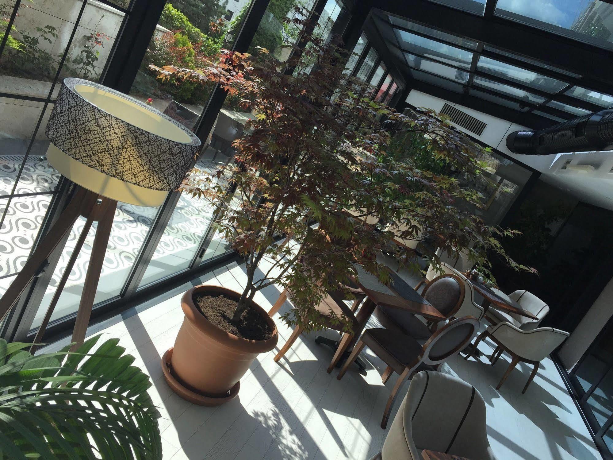 Warwick Ankara Hotel ภายนอก รูปภาพ